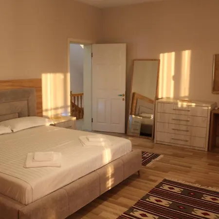Duka Inn *