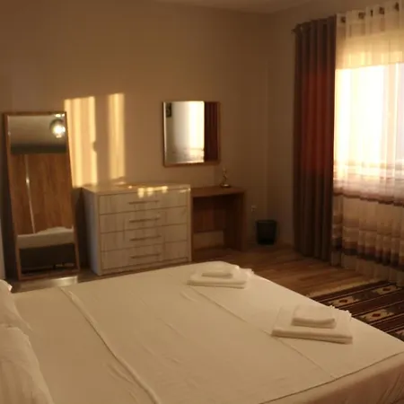 Duka Inn *